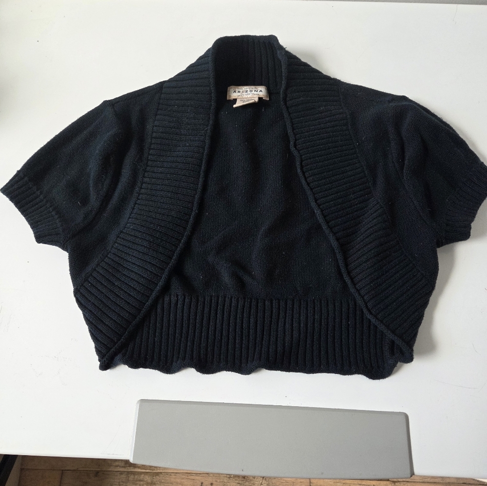 Cardigan (Shoulder Cover)